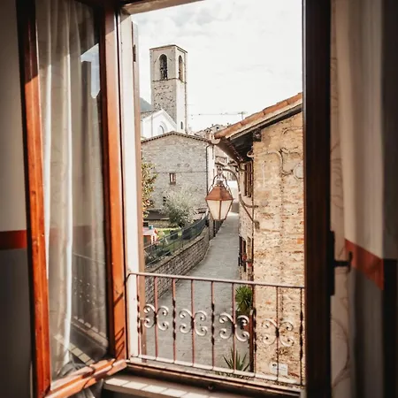 فندق Del Duca غوبيو